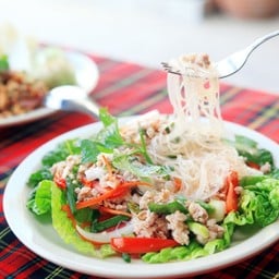 ลาบป้ายา เจ็ดยอด