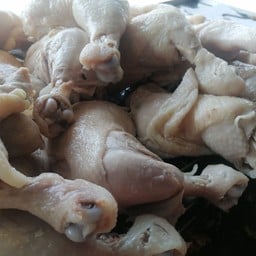 ไก่สับจานใหญ่