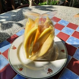 มะม่วงเปรี้ยวอมหวาน