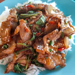 กะเพรารวมมิตร