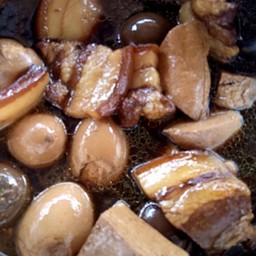 ต้มพะโล้