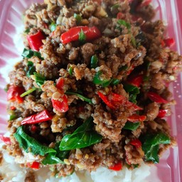 กะเพราหมูสับ