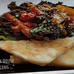 สลัดผักย่าง