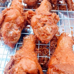 ไก่ทอดปักษ์ใต้ ณ บางยอ