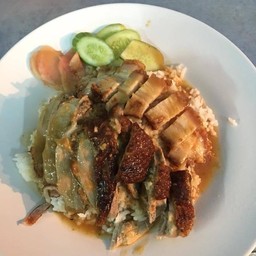 ข้าวหน้าเป็ด+หมูกรอบ