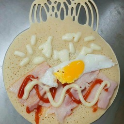 โตเกียว เบคอน + ไข่ + ชีส