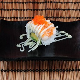 โรลกุ้งมายองเนสไข่กุ้ง