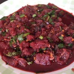 ก้อยเนื้อขม