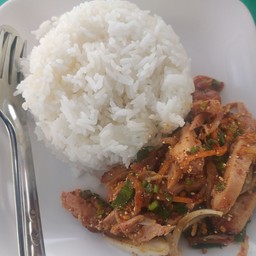 ศูนย์อาหารตลาดน้อมเกล้า