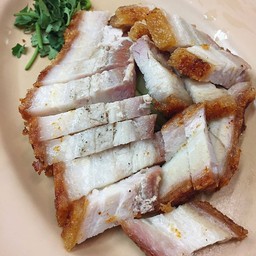 หมูกรอบ