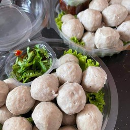 อร่อยเด้ง เนิ้อหมูแท้ๆชุดละ50บาท