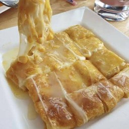 โรตีข้าวโพด+ชีส - Deli