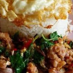 ข้าว+กระเพราไก่+ไข่ดาว1ฟอง