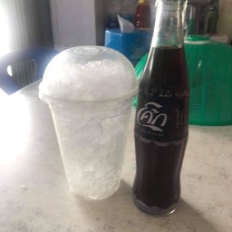 น้ำอัดลมถัง