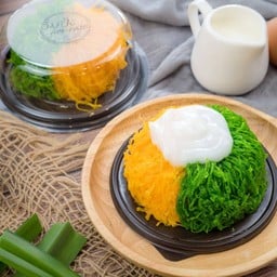 เค้กฝอยทองลาวาทูโทน มะพร้าวอ่อน