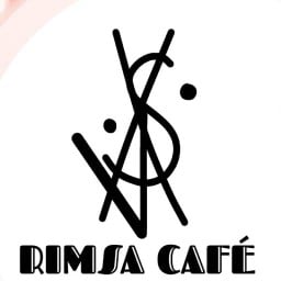 ริมสระคาเฟ่