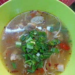 ต้มแซ่บกระดูกอ่อนหมู