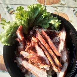 แก้วข้าวหมูทอดวัดตาลล้อม