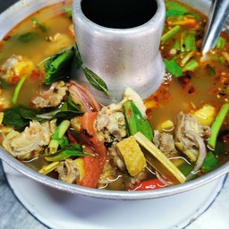 ต้มยำไก่บ้าน