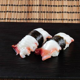 ซูชิหน้าปลาหมึกยักษ์(คู่)