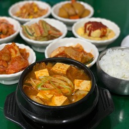ซุปกิมจิ Kimchi Jjigae