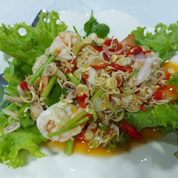 ยำตะไคร้กุ้งสุก