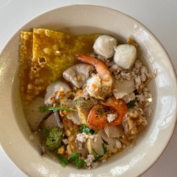 ข้าวแกงศิริพร &ก๋วยเตี๋ยวหมูต้มยำ