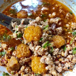 หมูสับต้มยำมะนาวสด