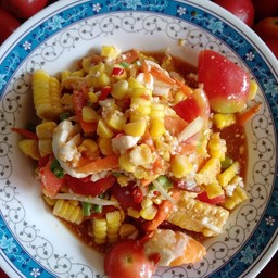 ตำข้าวโพดไข่เค็ม