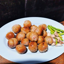 ไส้กรอกวุ้นเส้น.