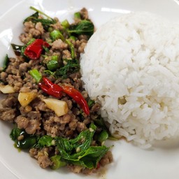 ข้าวราดกระเพรานางฟ้า ปรับสูตรใหม่อร่อยกว่าเดิม