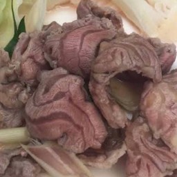 น่องลายลวกจิ้ม