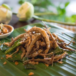 ปลารากกล้วยแดดเดียว