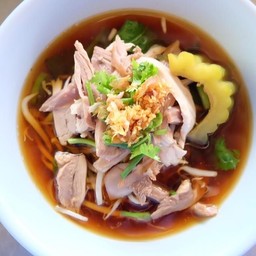 ก๋วยเตี๋ยวไก่ฉีก (โปรดระบุเส้นด้วยค่ะ) - ก๋วยเตี๋ยวไก่ตุ๋นแม่ถนอม