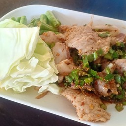 น้ำตกหมู