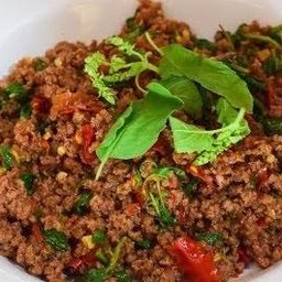 กระเพราเนื้อ