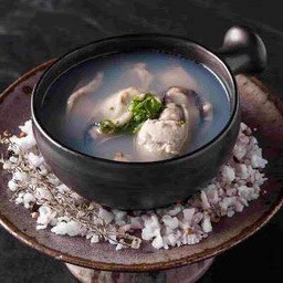 ซุปหอยนางรมยูชิ(Uchi Oyster Soup)