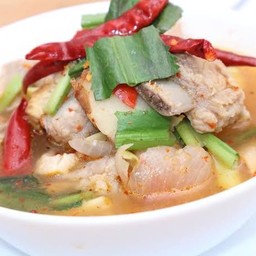 ต้มแซ่บกระดูกอ่อน - ตำแซปนัว โอเชี่ยน (เจ้าเก่า)