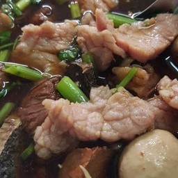 เกาเหลารวมมิตรหมู(ร้านก๋วยเตี๋ยวเรืออยุธยา