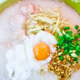 โจ๊กไก่ไข่ออนเซ็น เสรีไทย