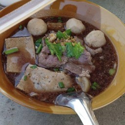 ข้าวเตี๋ยว Food&Drink