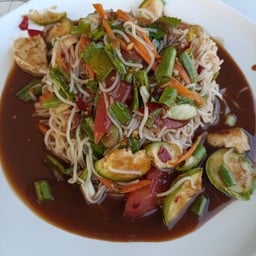 ตำขนมจีน