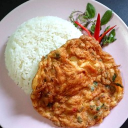 ข้าวไข่เจียวกระเพราหมูสับ