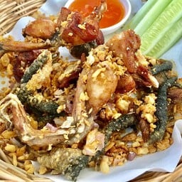 กบทอดกระเทียม
