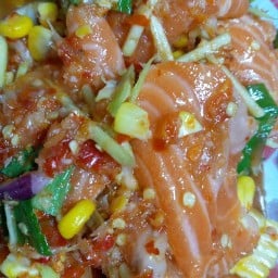 ยำจัดจ้าน สุโขทัย (ข้าง ธ.กสิกร)