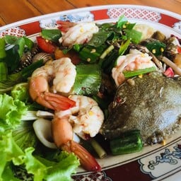 เหลาทะเลชุดใหญ่