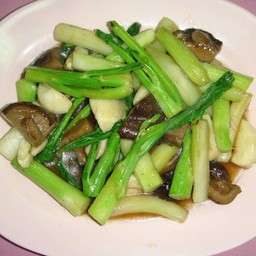 ํผัดคะน้าเห็ดหอมน้ำมันหอย