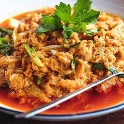 เนื้อปูผัดผงกะหรี่