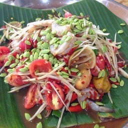 ส้มตำปลาร้ากุ้งสด