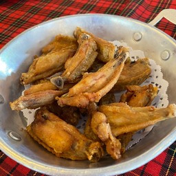 ปีกไก่ทอดน้ำปลา